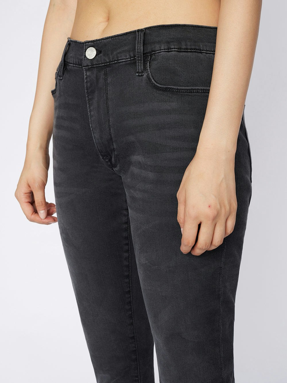 jeans front detail view alt:size alt:fit1